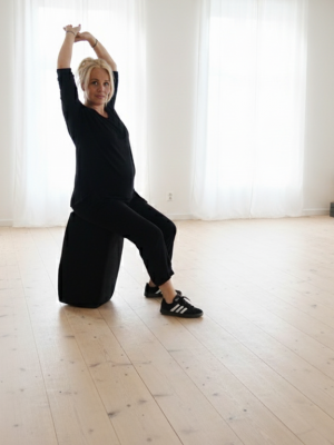 Anja in Yogastudio